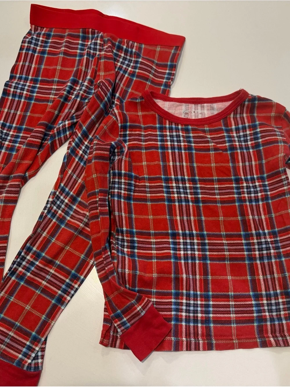 Wondershop Red Plaid Kids Pajama Set with Blue and White Accents size 6